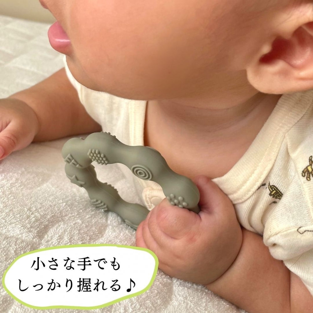 ベビー 歯固め シリコン ドーナツ ティーザー BPAフリー[ 出産祝い ベビーギフト ]